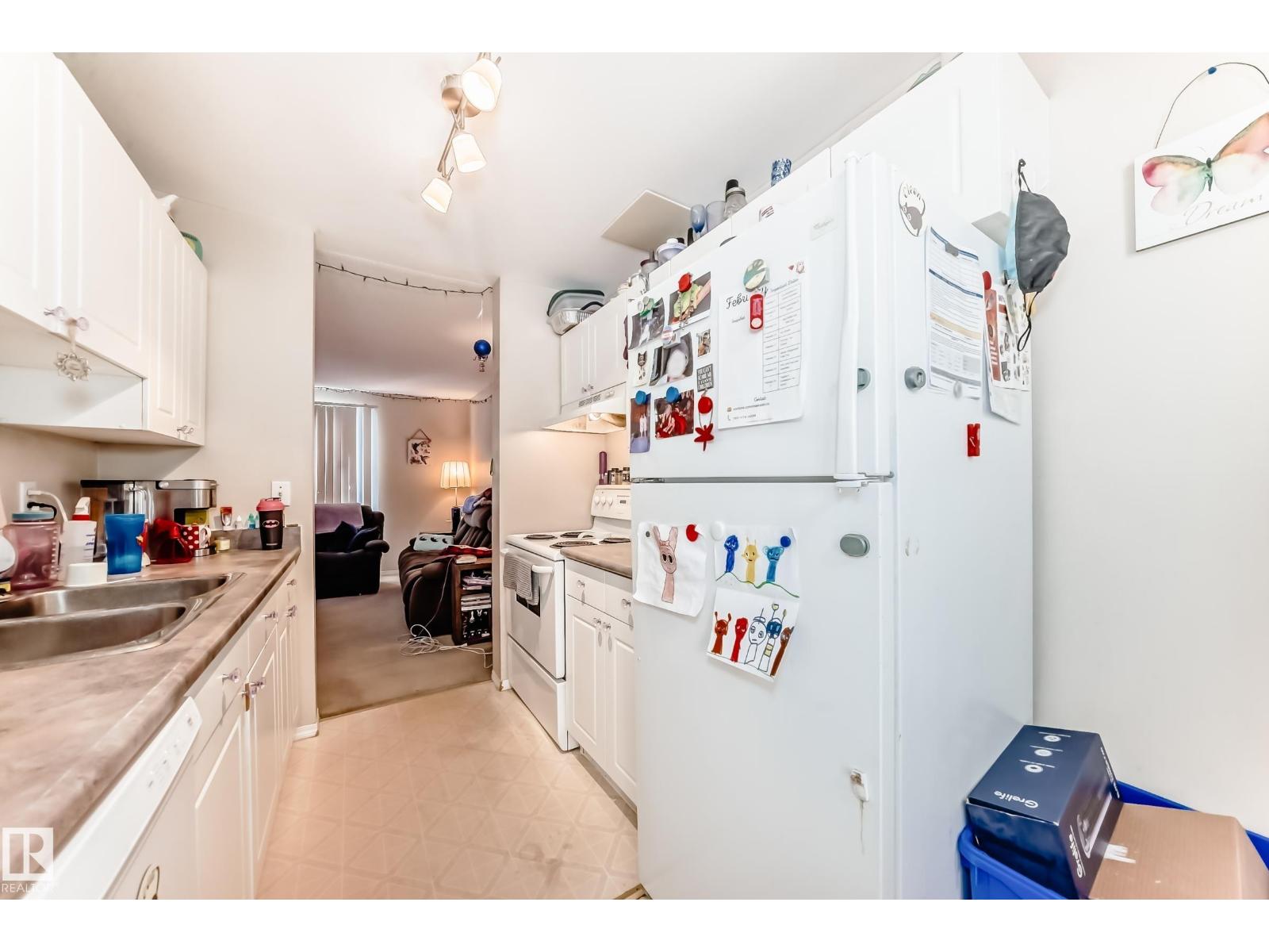 #208 11421 34 ST NW - 9