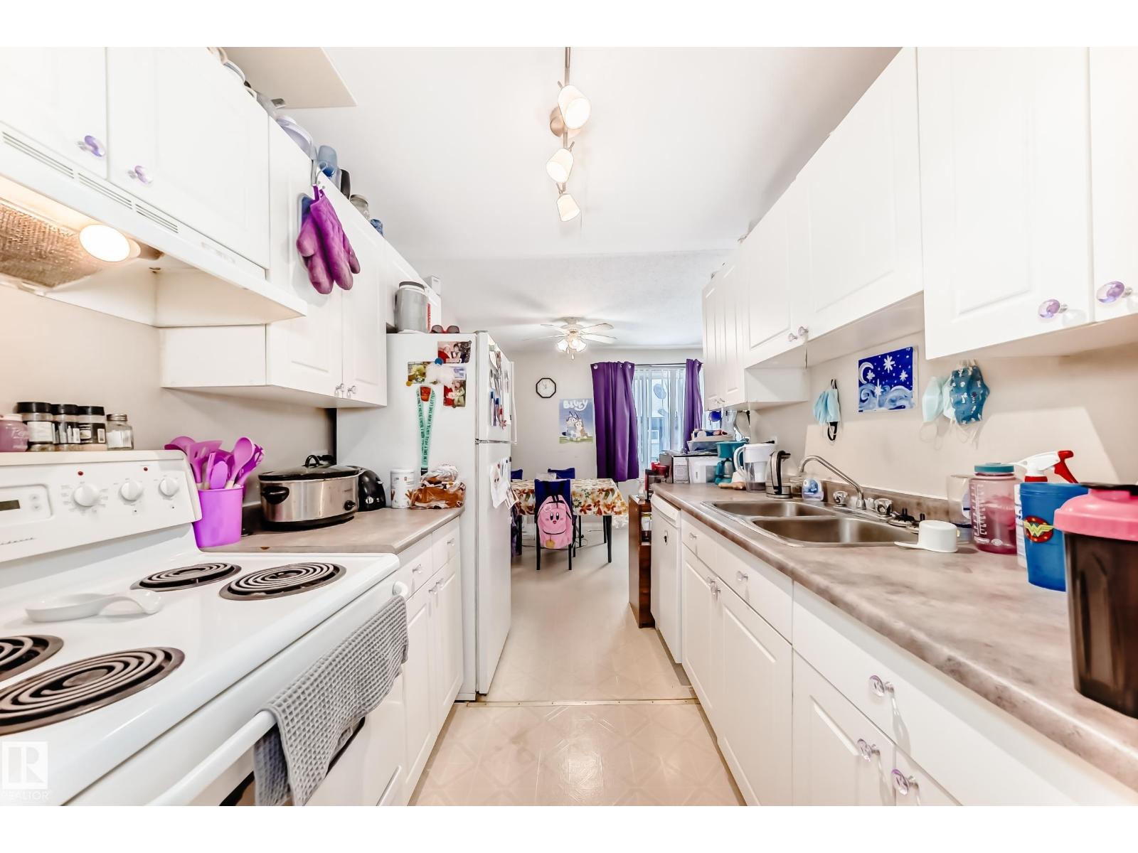 #208 11421 34 ST NW - 5