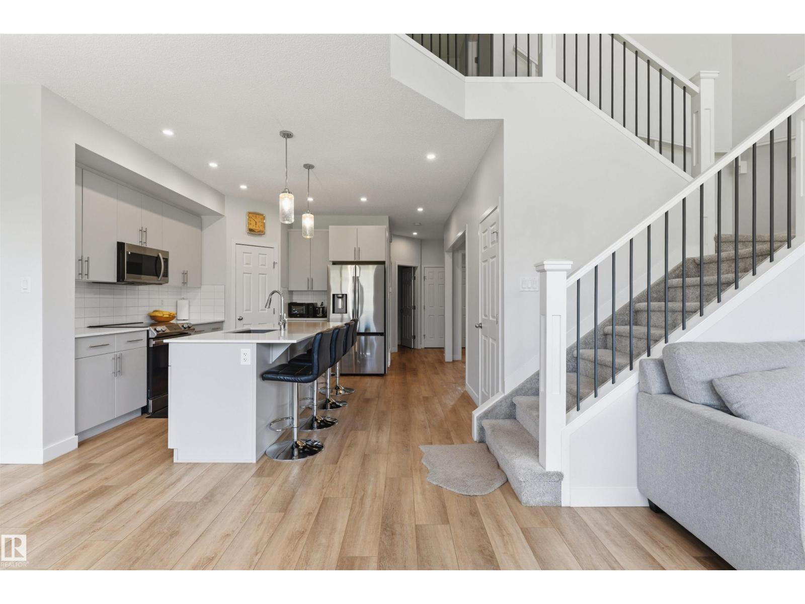 22614 99A AV NW - 15