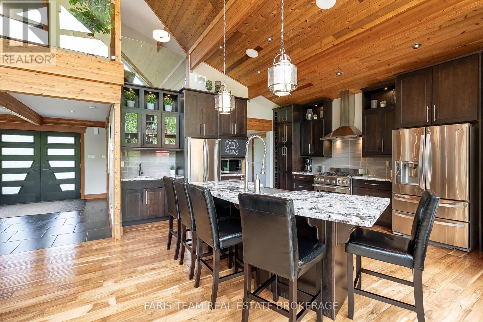 22 HOUBEN CRESCENT - 6