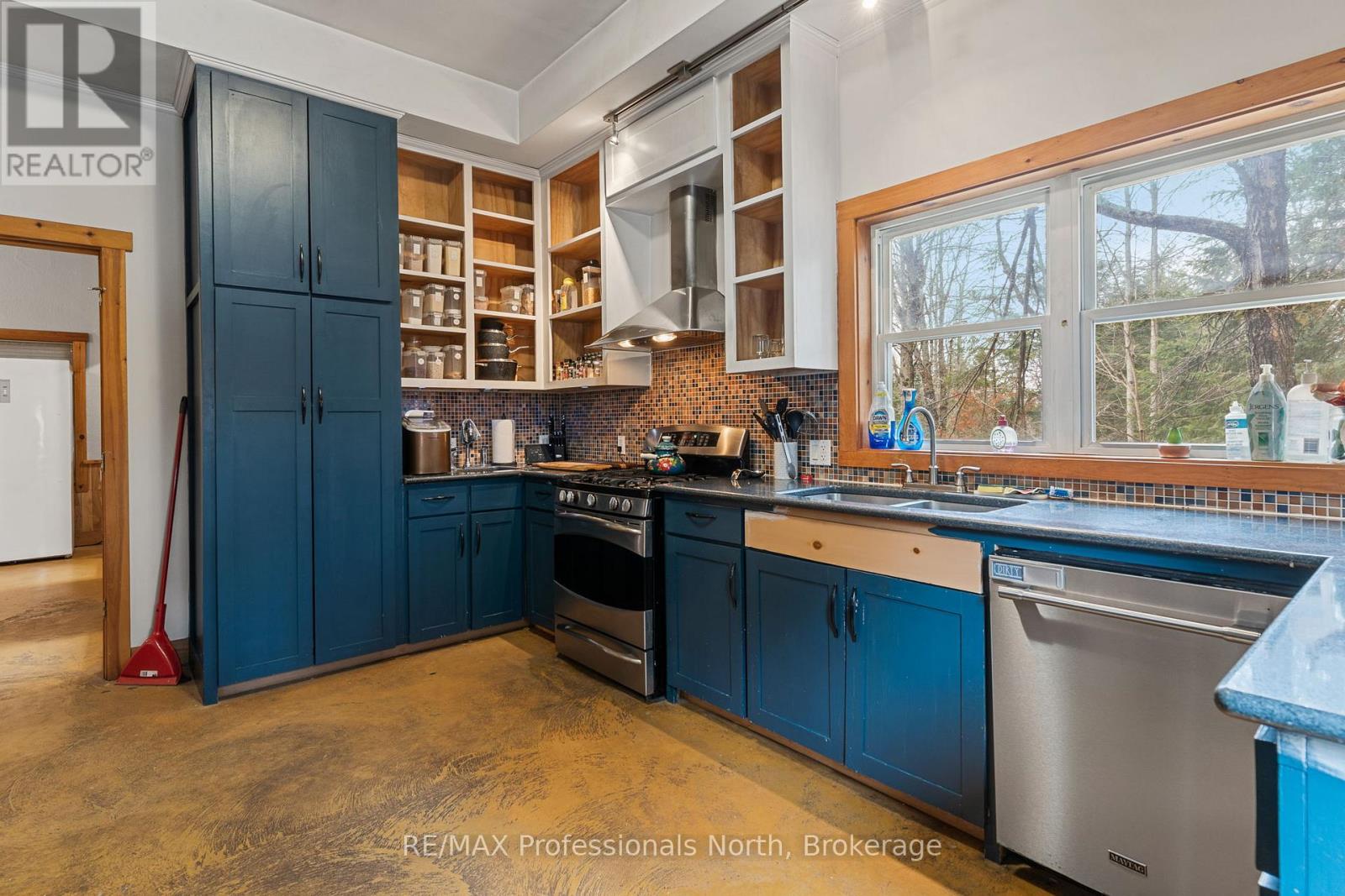 1127 BOBCAYGEON ROAD - 20