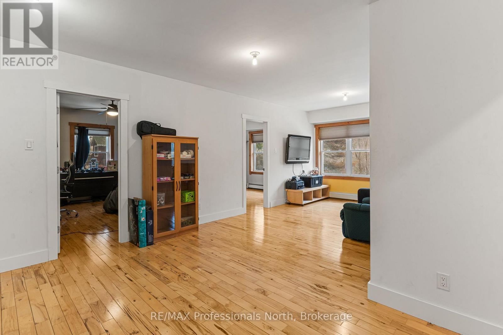 1127 BOBCAYGEON ROAD - 22