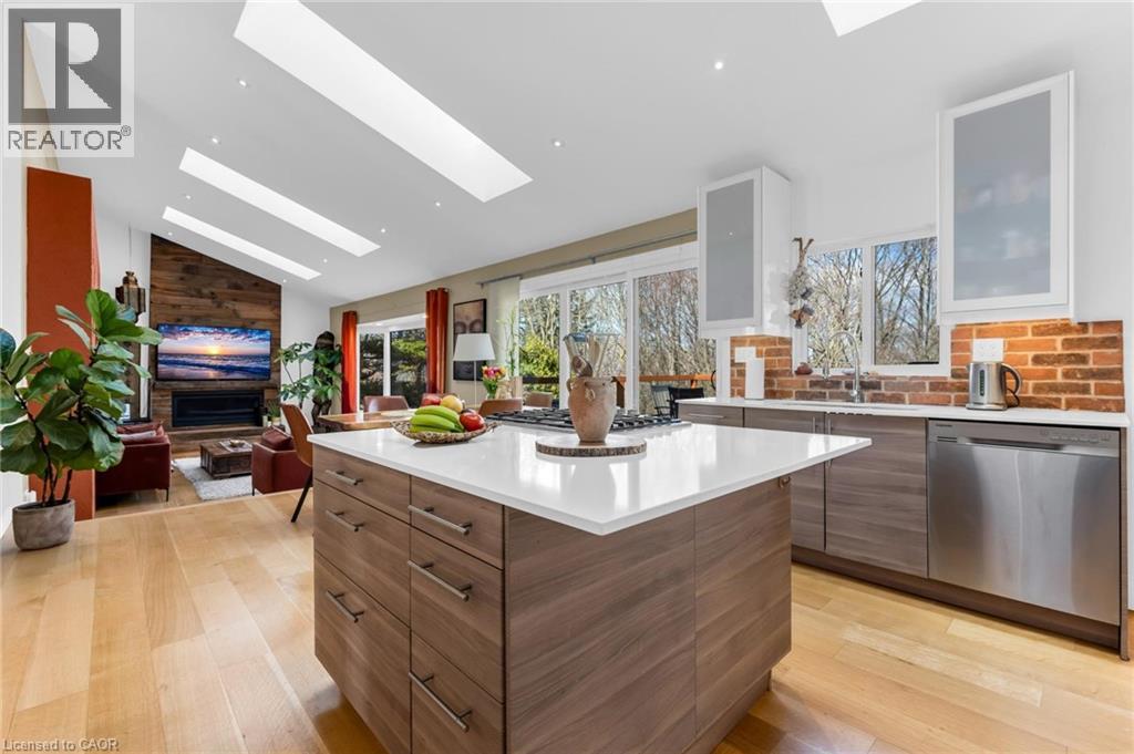 39 HILTS Drive - 6