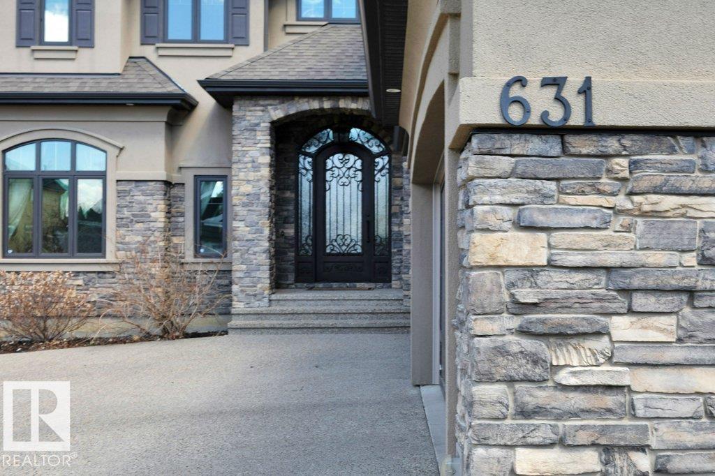 631 HOWATT DR SW - 5
