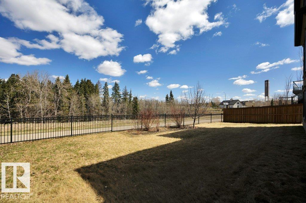 631 HOWATT DR SW - 62