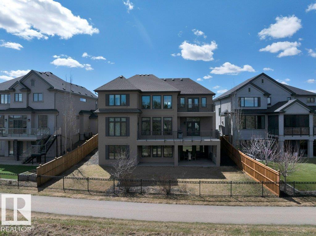 631 HOWATT DR SW - 67