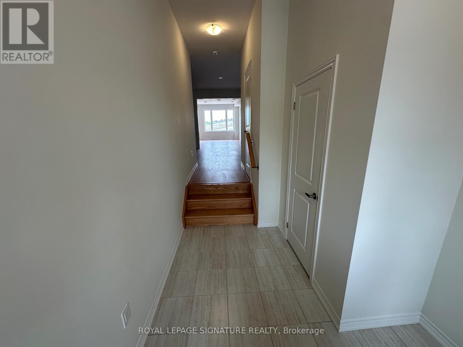 747 CARPENTER TRAIL - 3