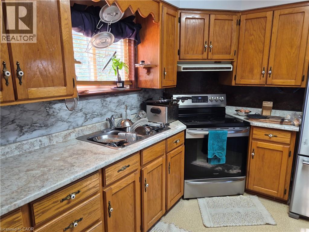 9 FLORAPINE Road - 4