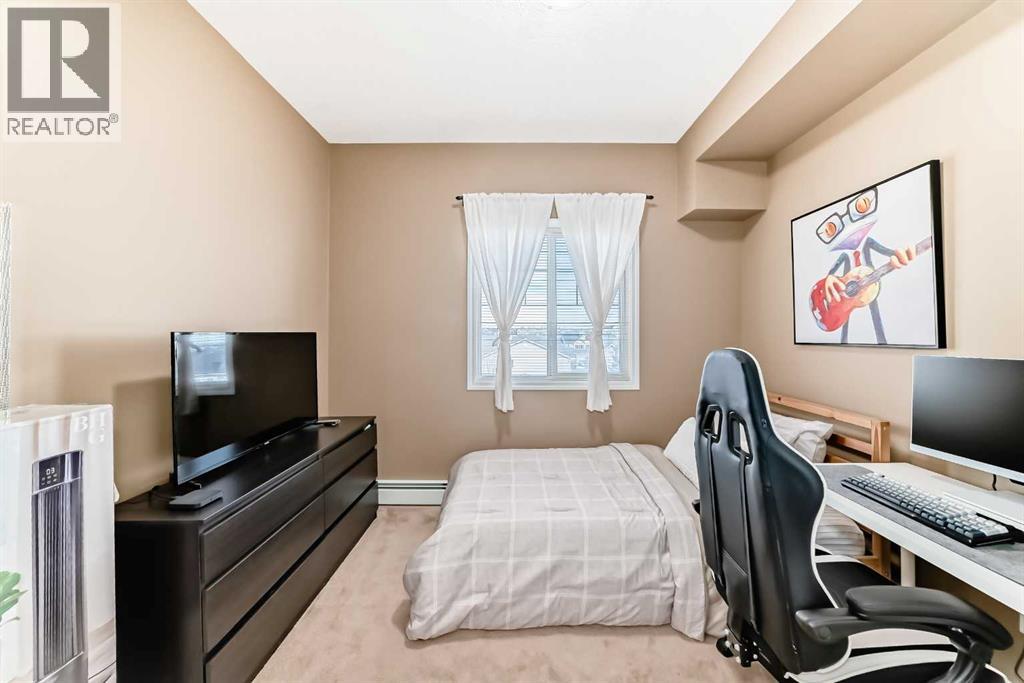 #4410 31 Country Village Manor NE - 17