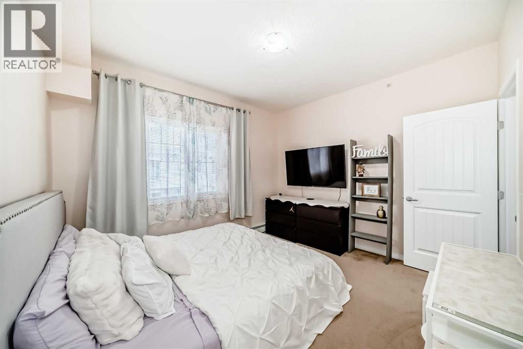 #4410 31 Country Village Manor NE - 13