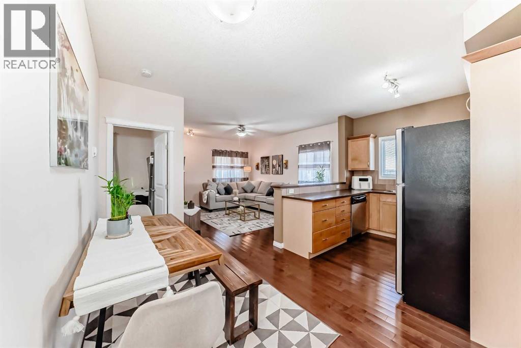 #4410 31 Country Village Manor NE - Image 3
