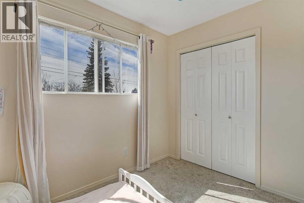9741 119 Avenue - 17