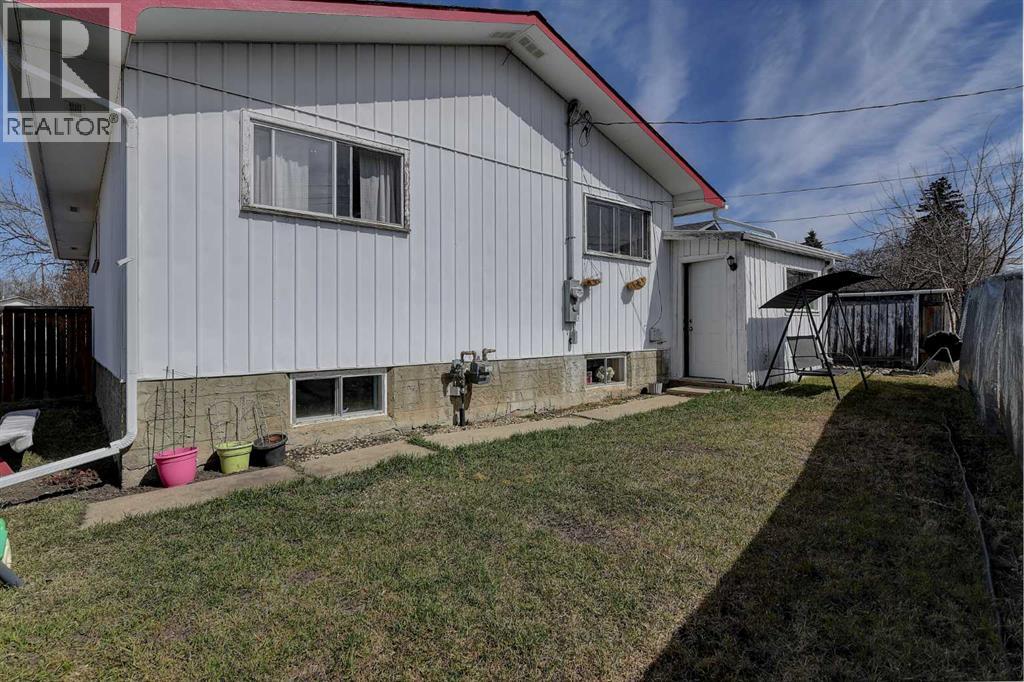9741 119 Avenue - 25