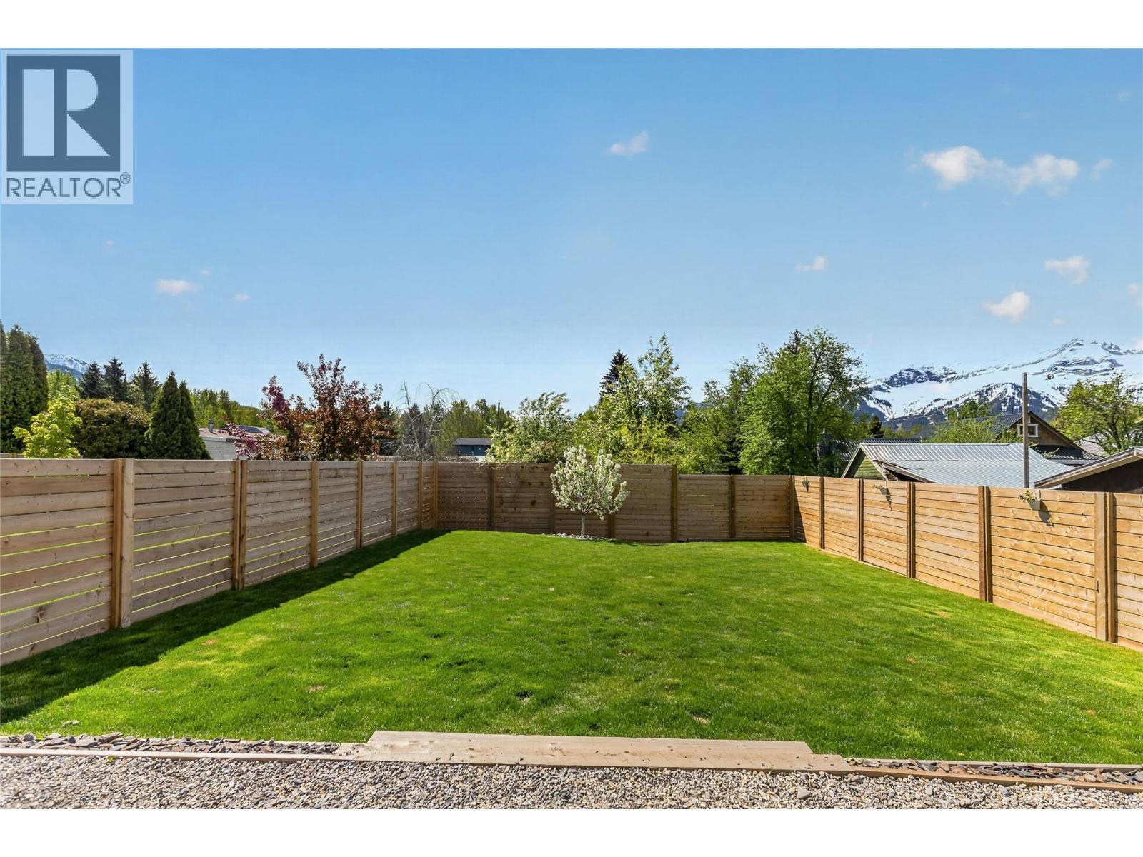 1000 Hand Avenue - 61