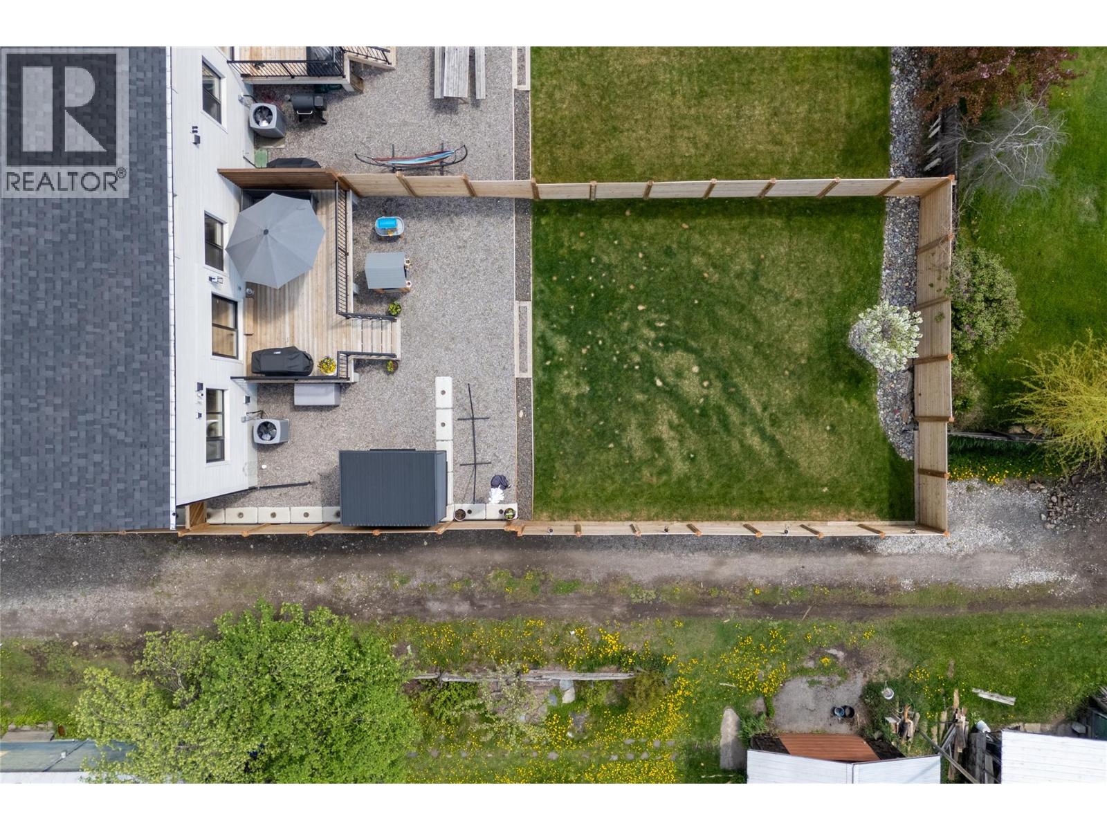 1000 Hand Avenue - 55