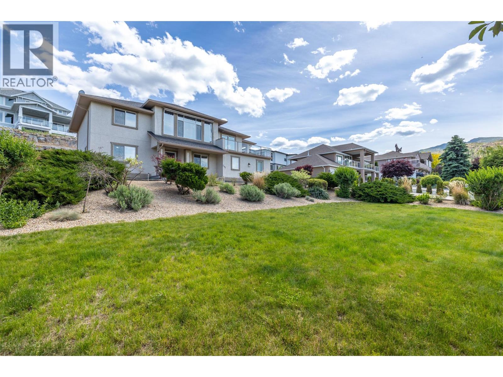 295 Raven Drive, Kelowna