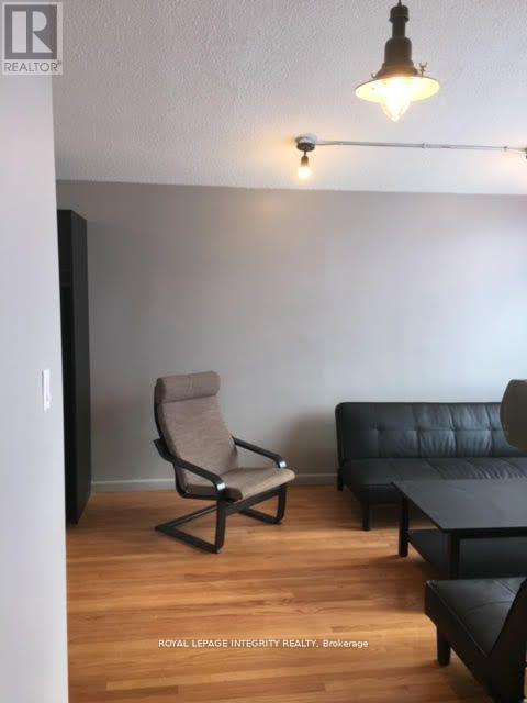 2347 BASELINE ROAD - 11