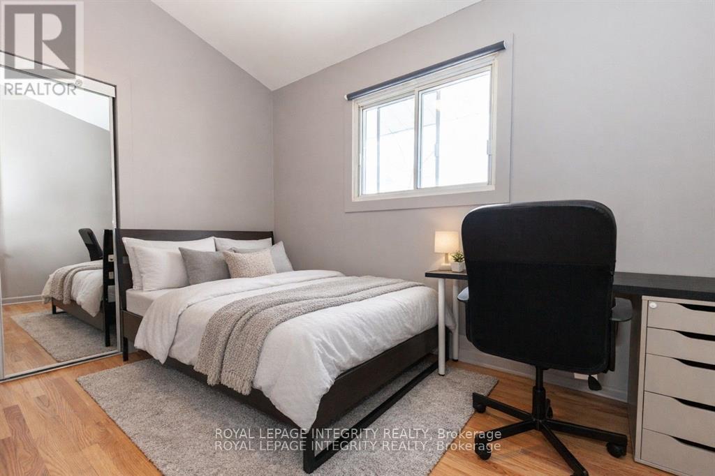 2347 BASELINE ROAD - 15