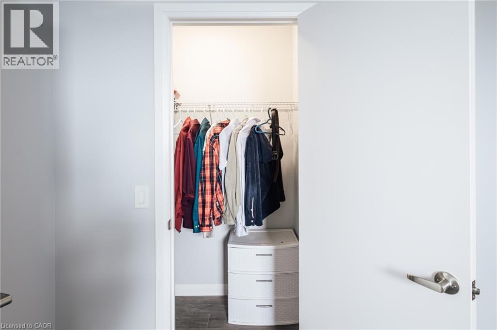 #708 104 W GARMENT Street - 14