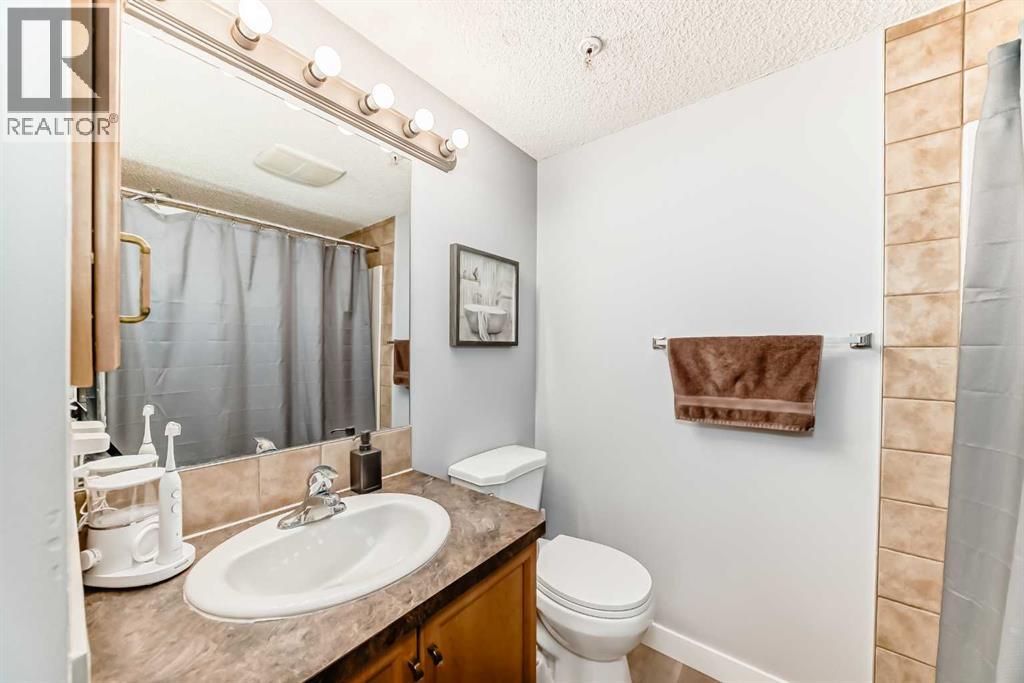 #2215 5200 44 Avenue NE - 16