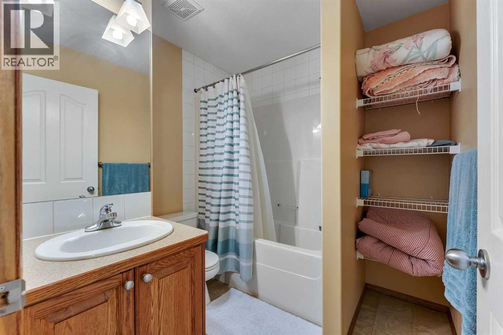 214 Saddlemont Boulevard NE - 37