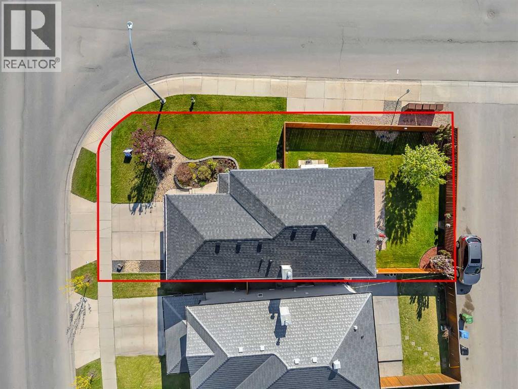 214 Saddlemont Boulevard NE - 8