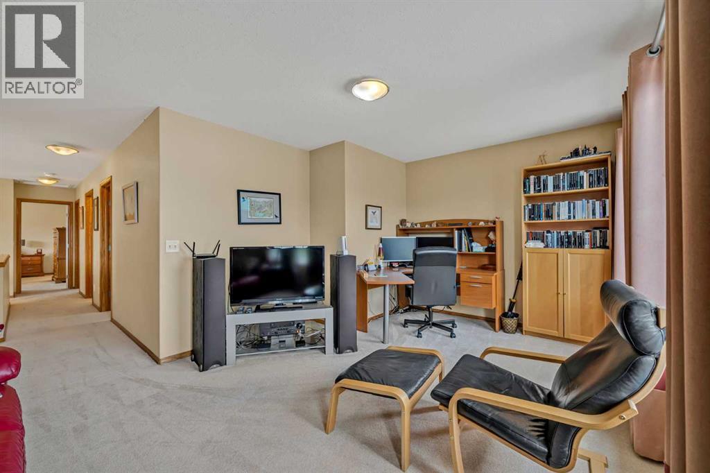 214 Saddlemont Boulevard NE - 22