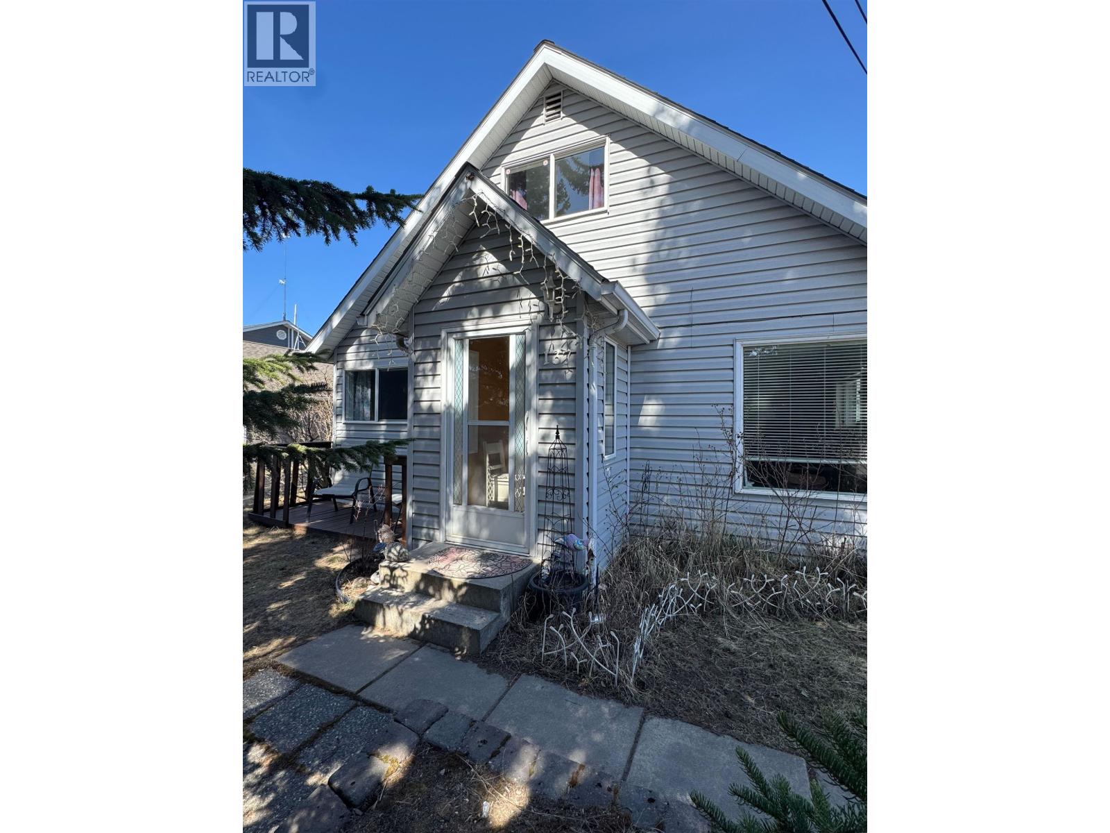 137 VICTORIA STREET - 4