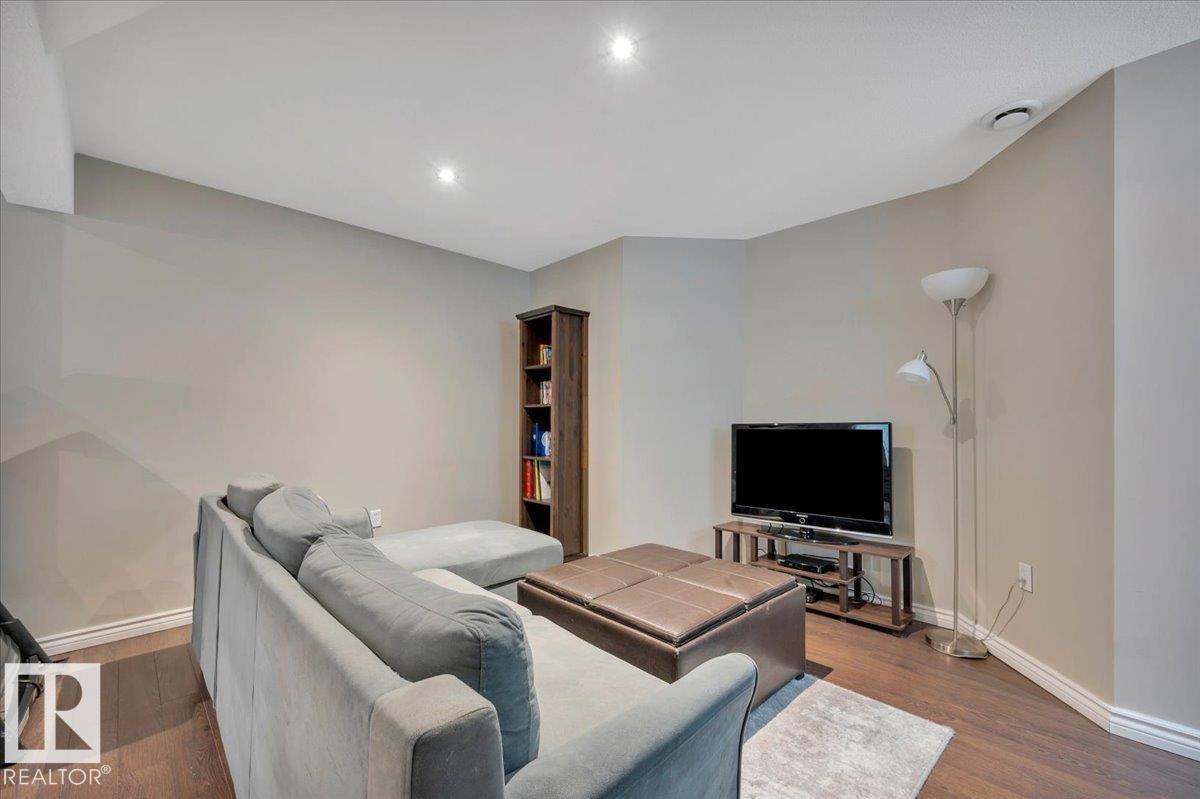 4865 TERWILLEGAR CM NW - 36