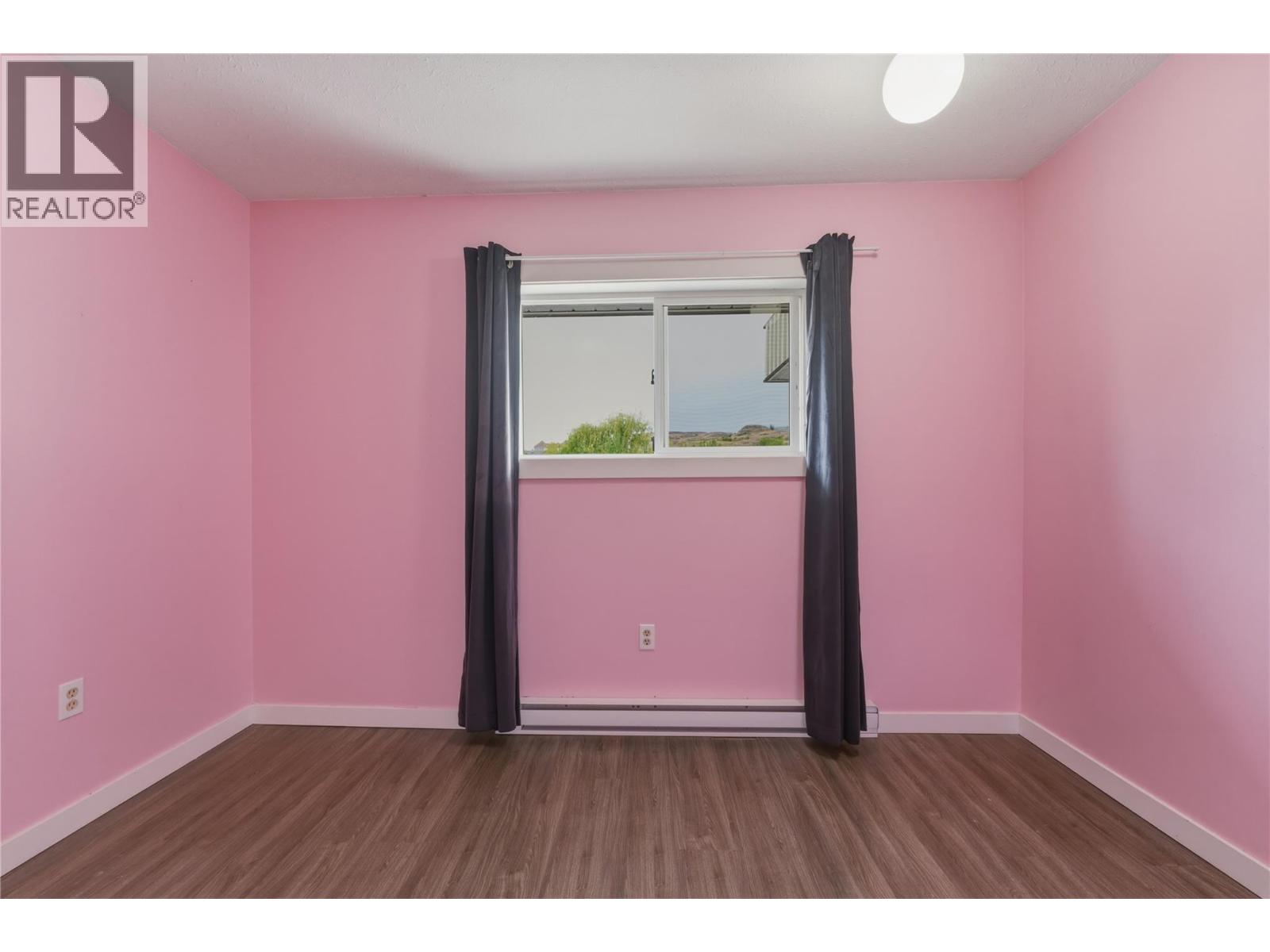 #418 3304 35th Avenue - 10