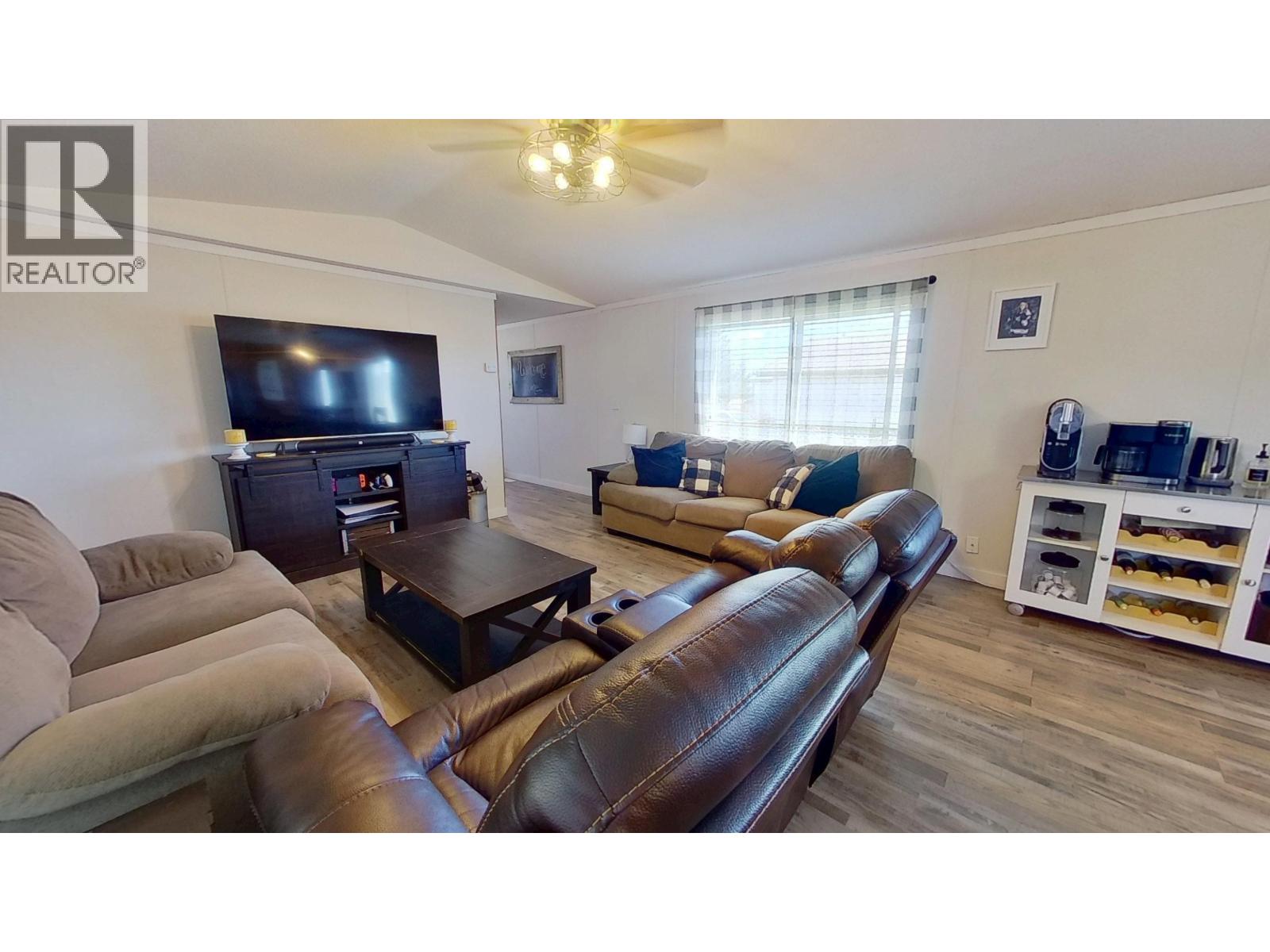 10074 99 STREET - 3