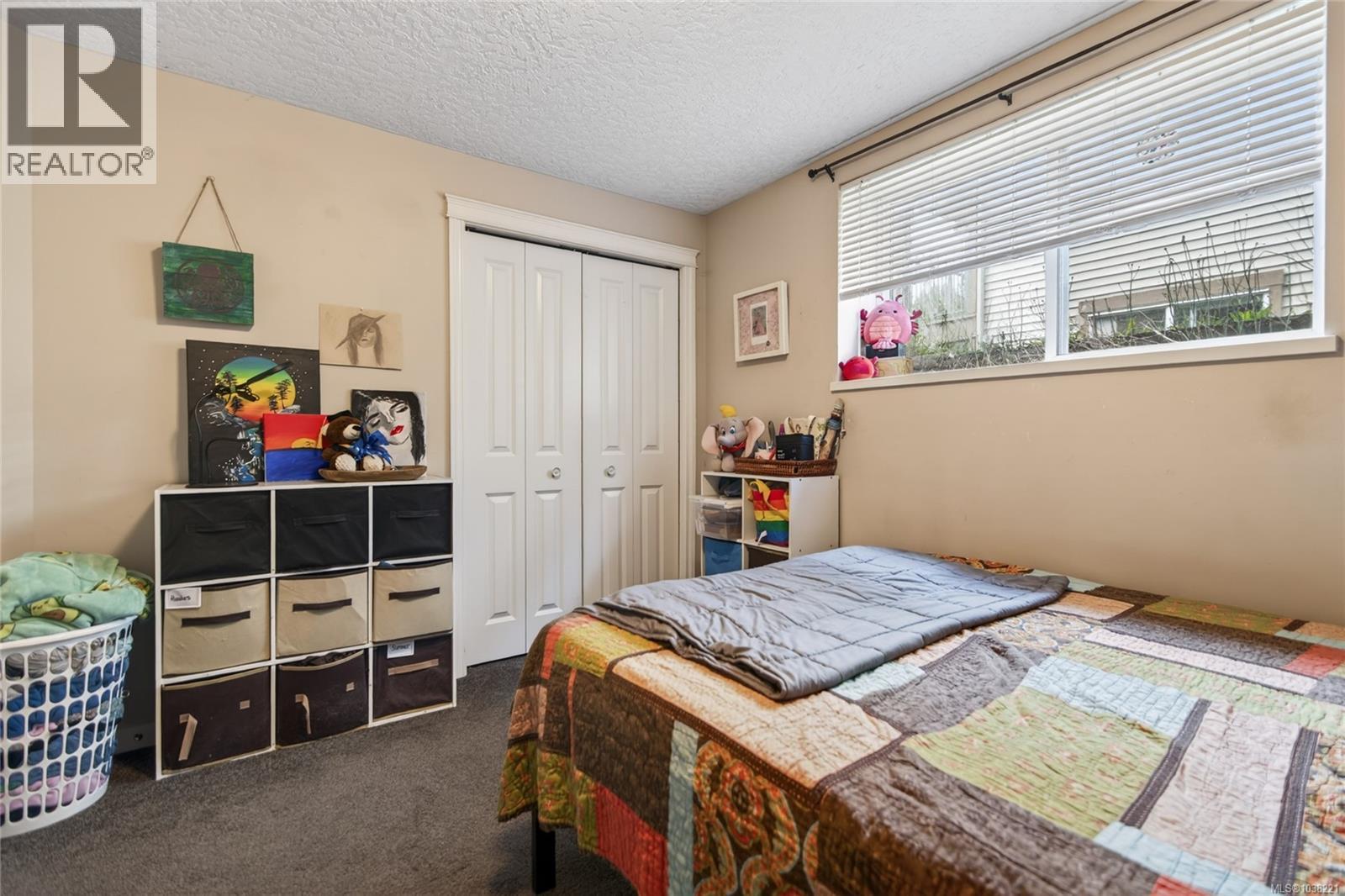 2593 Swanson St - 24