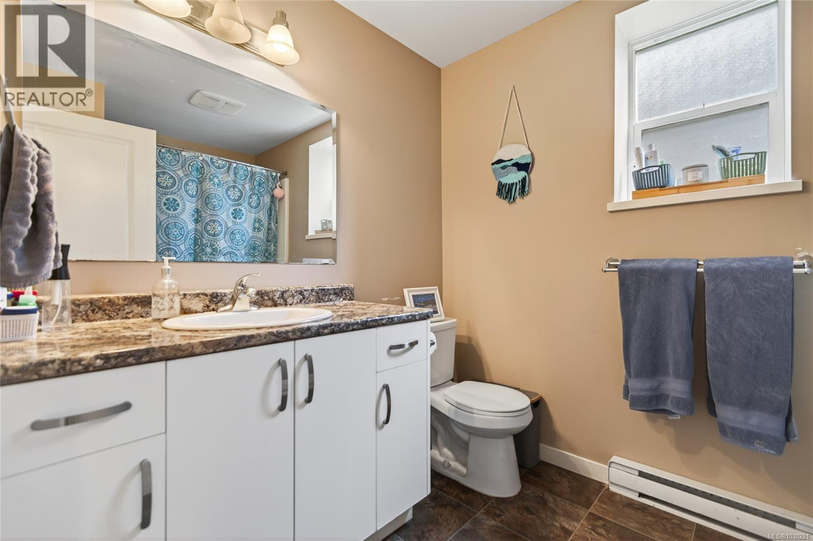 2593 Swanson St - 26