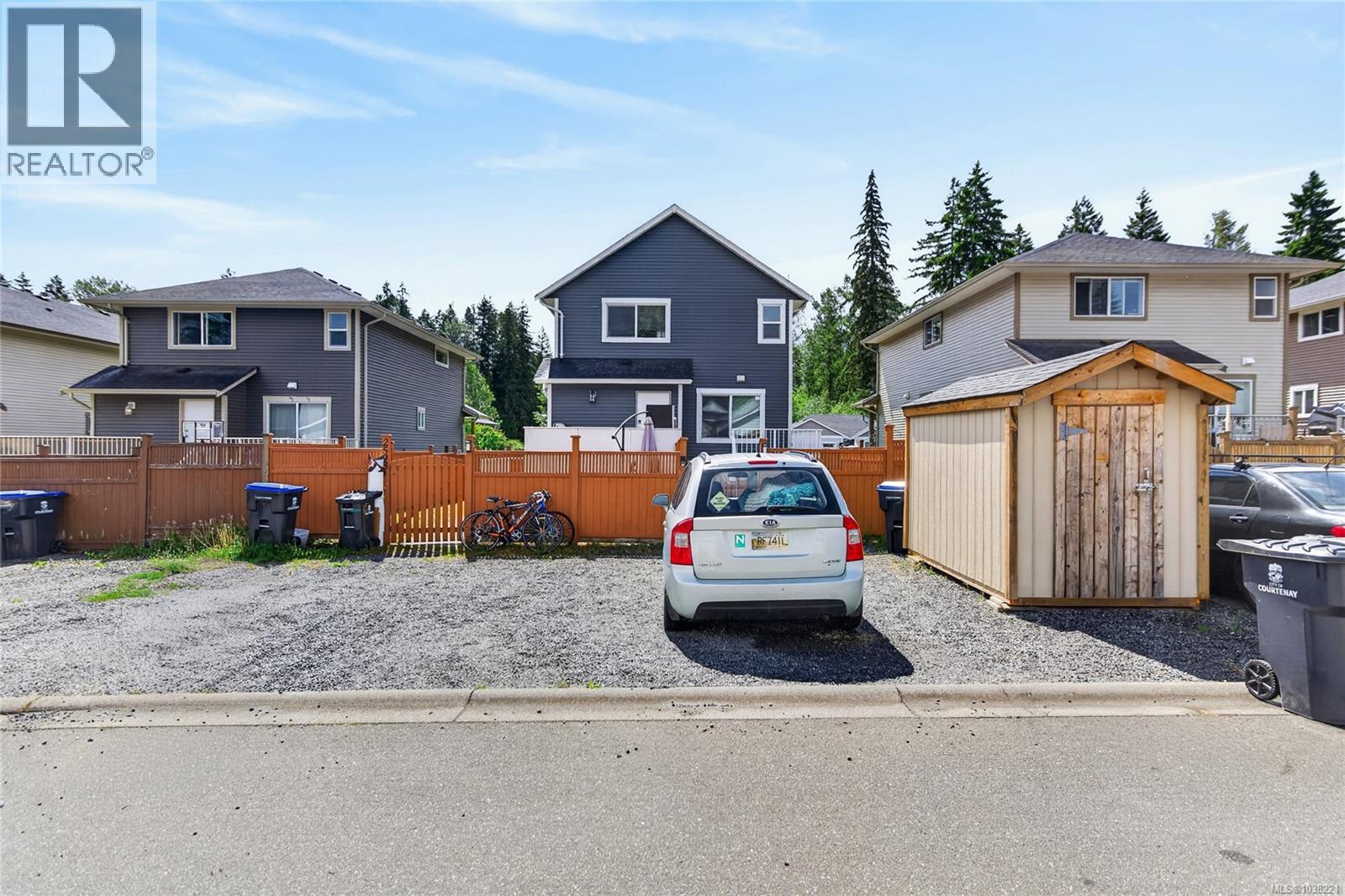 2593 Swanson St - 30