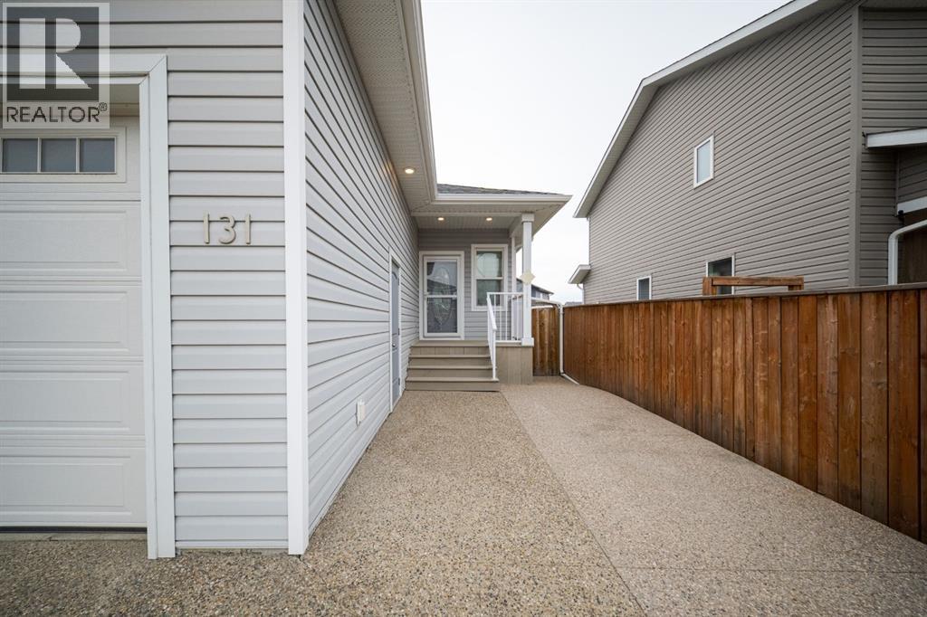131 Athabasca Crescent - Image 2