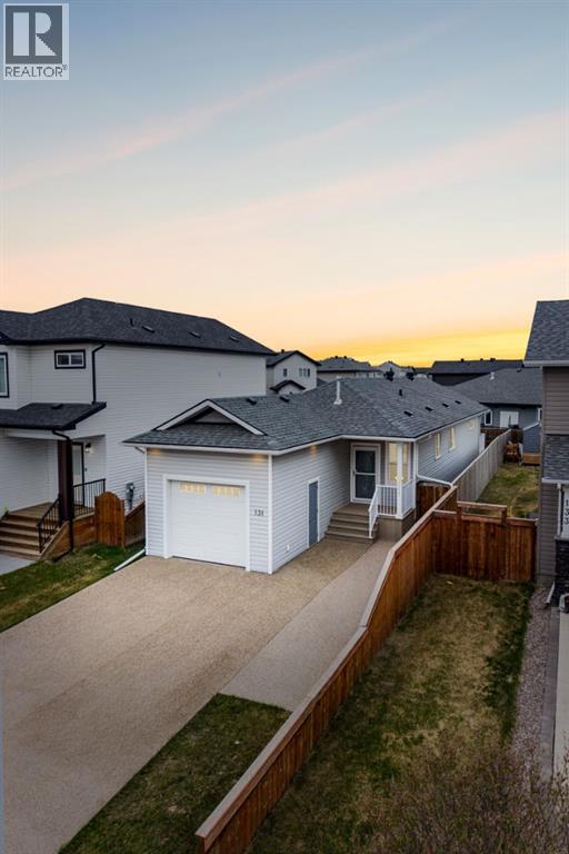 131 Athabasca Crescent - 39
