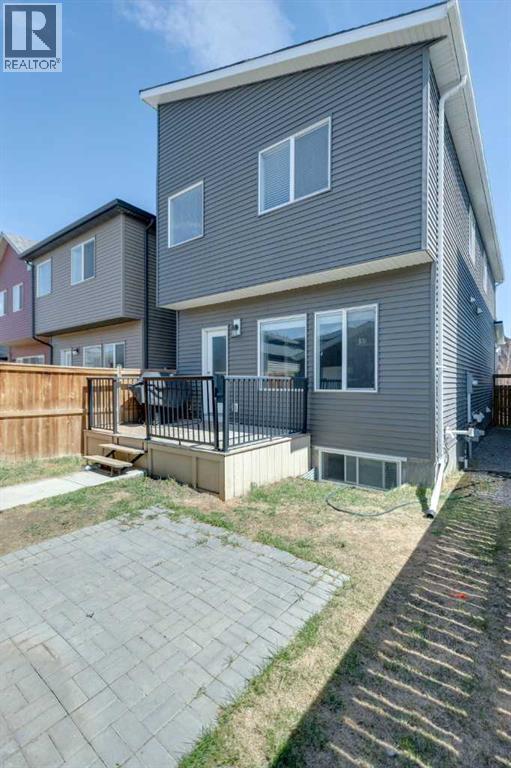29 Howse Row NE - 31