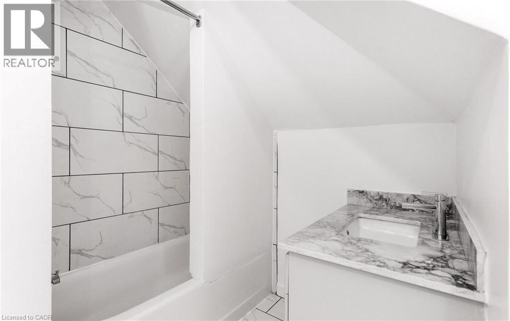 193 S MADISON Avenue S - 25