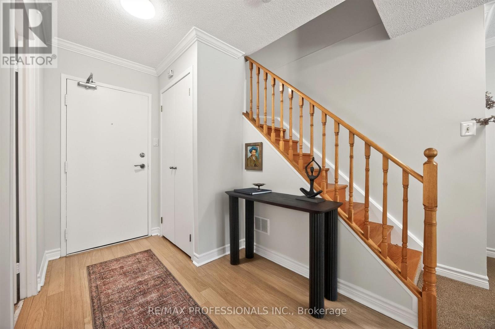 #122 80 QUEBEC AVENUE - 5