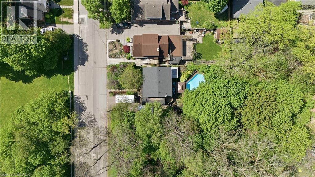 39 PARADISE Road N - 27
