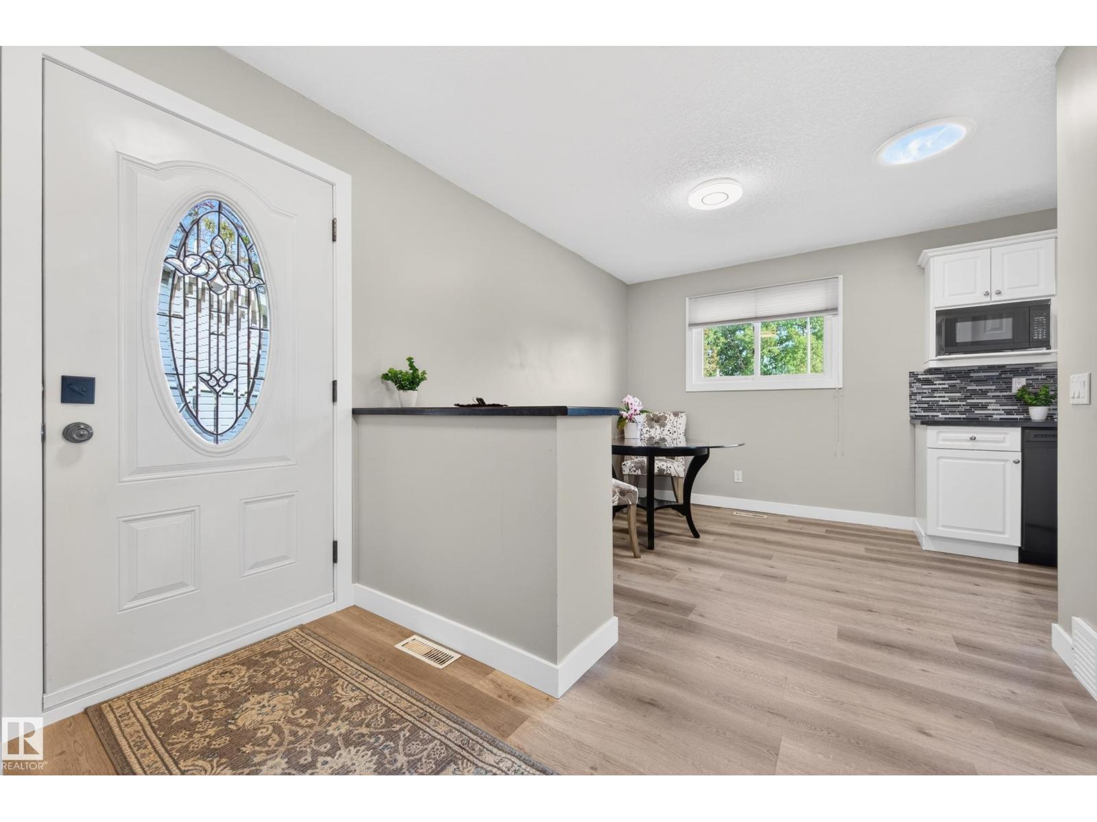 3412 142 AV NW - 5