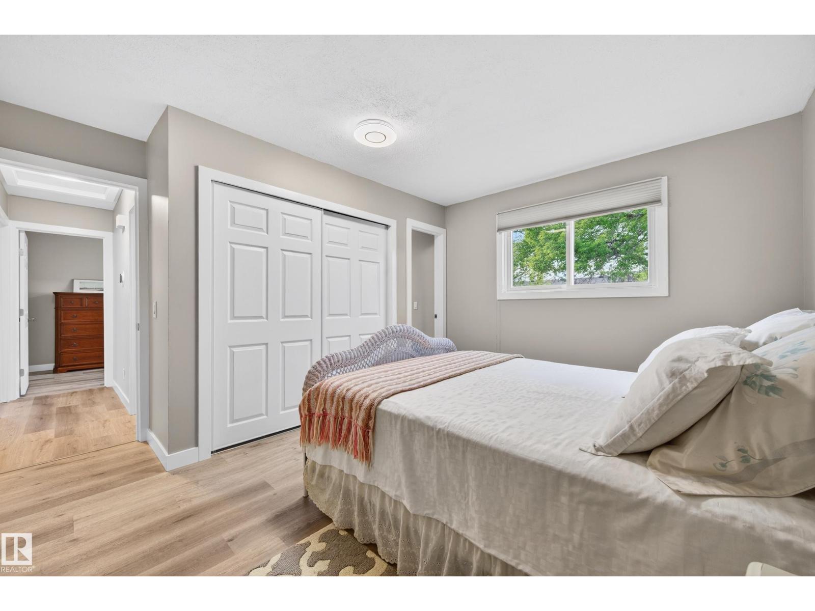 3412 142 AV NW - 20