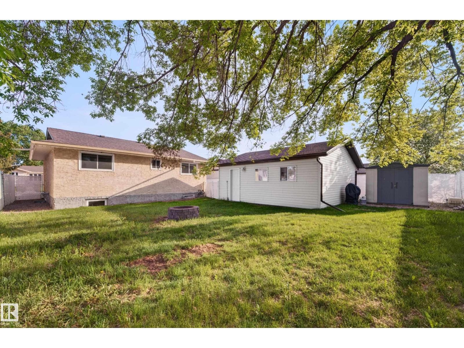 3412 142 AV NW - 42