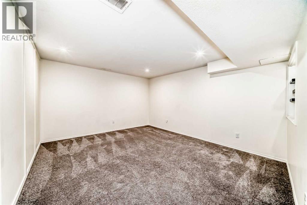 262 Coventry Court NE - 27