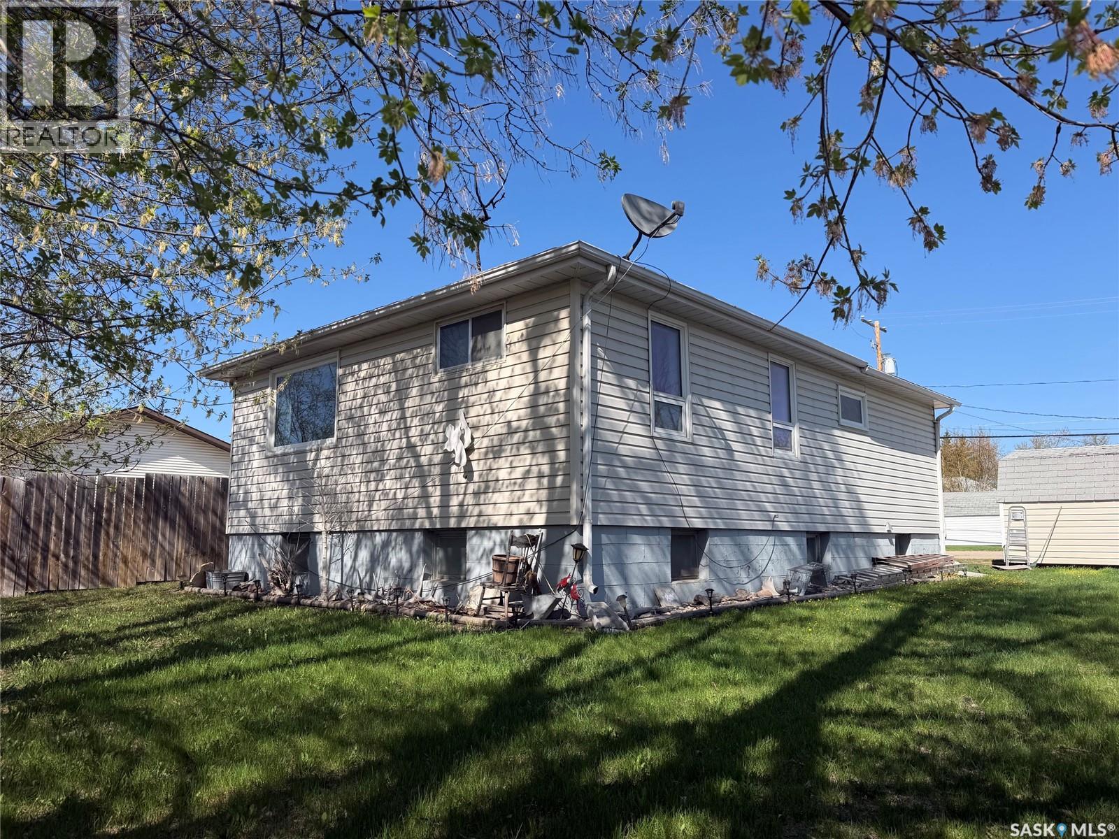 412 Main STREET - 1