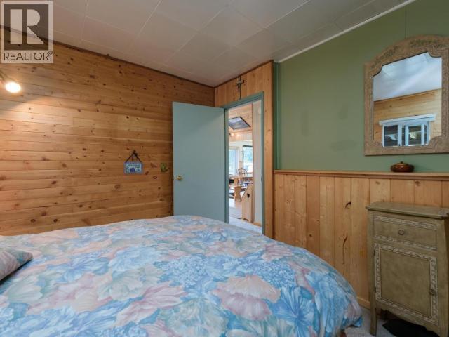 52 LAKEVIEW ROAD - 35