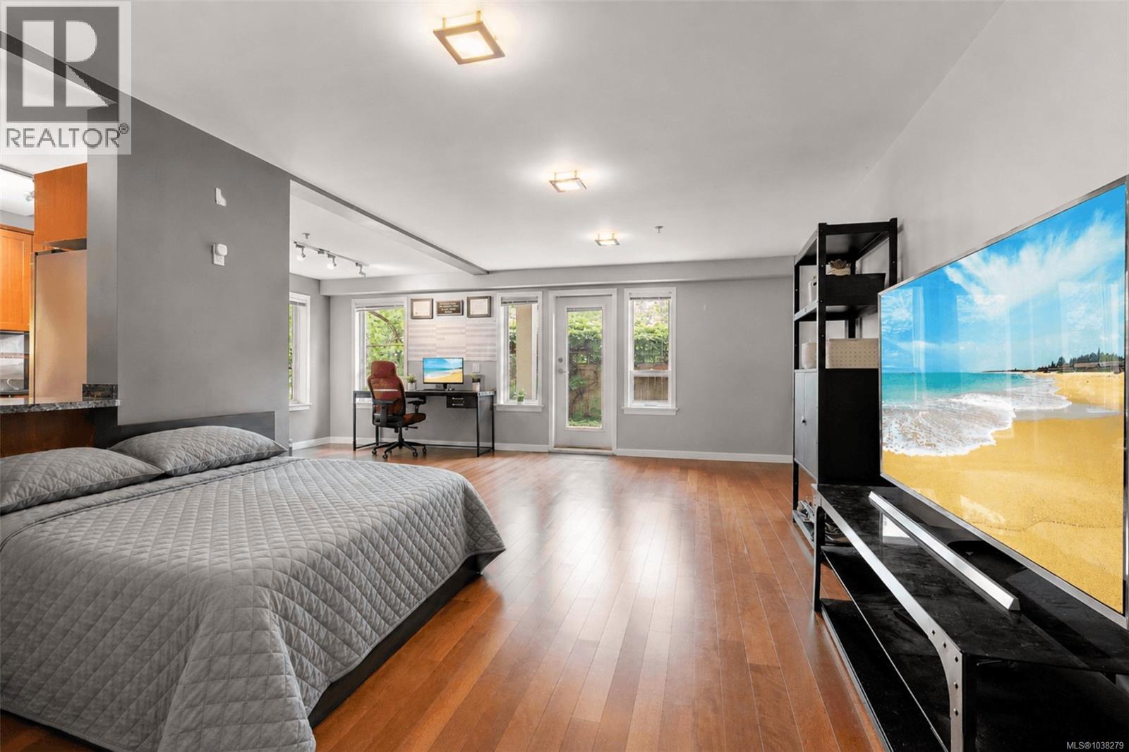 #116 663 Goldstream Ave - 2