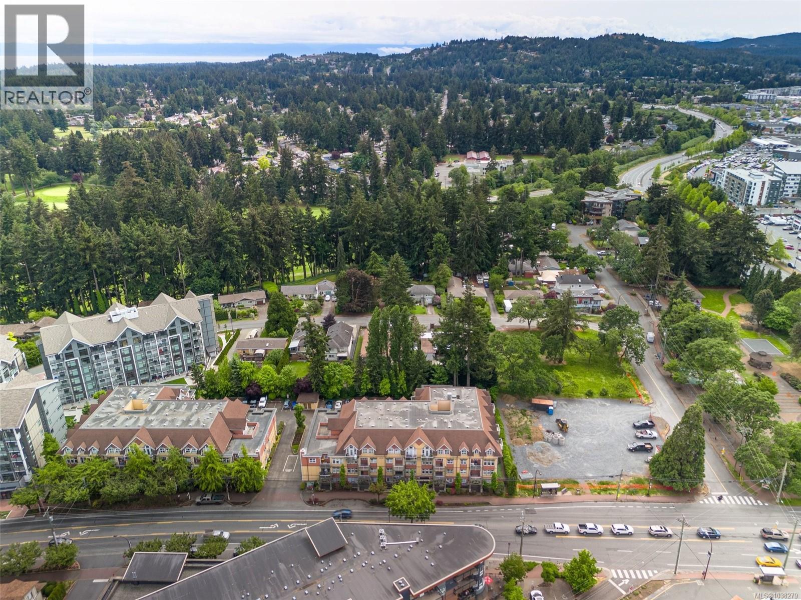 #116 663 Goldstream Ave - 22