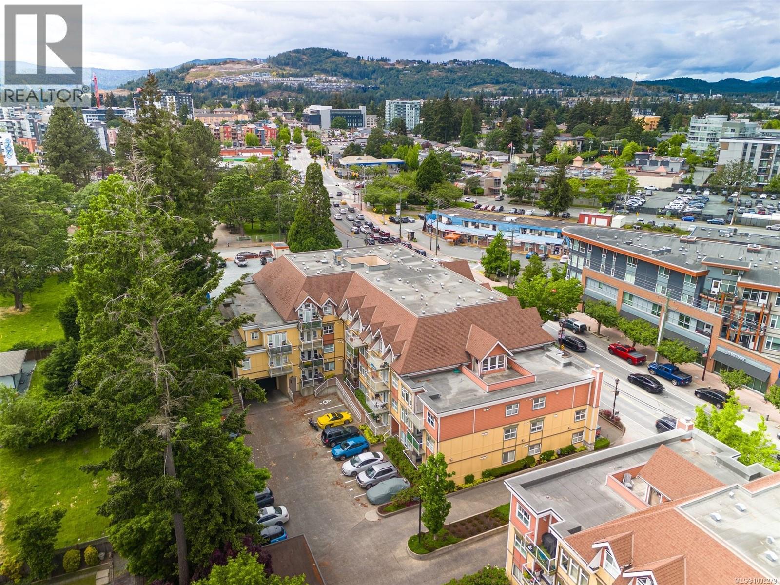 #116 663 Goldstream Ave - 27