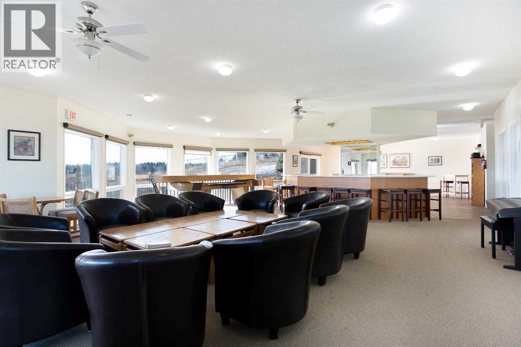 #8 118 Strathcona Road SW - 14